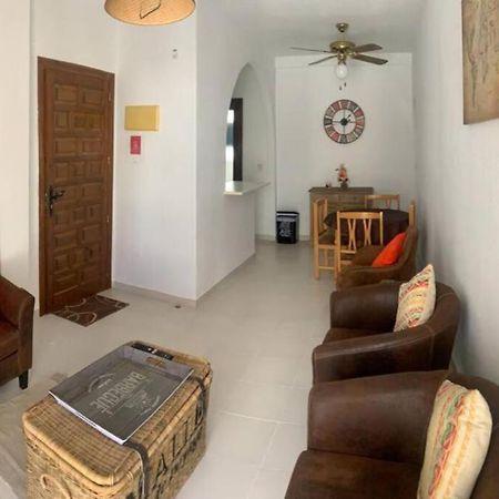 Tranquila Apartment Торевиеха Екстериор снимка